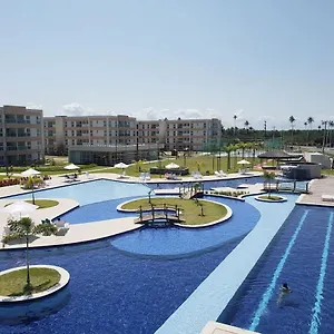  Apartamento Muro Alto Clube
